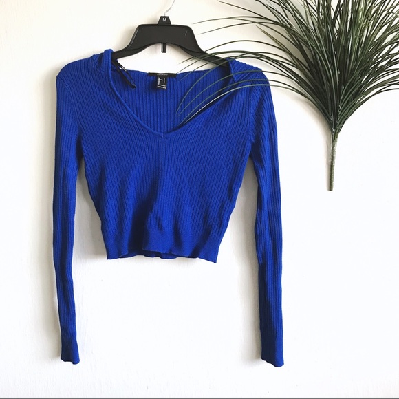Forever 21 Tops - Forever 21 Cropped Blue Hooded Sweater Top